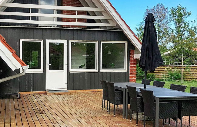 12 Person Holiday Home in Glesborg - Foto 29