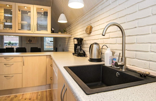 12 Person Holiday Home in Glesborg - Foto 15