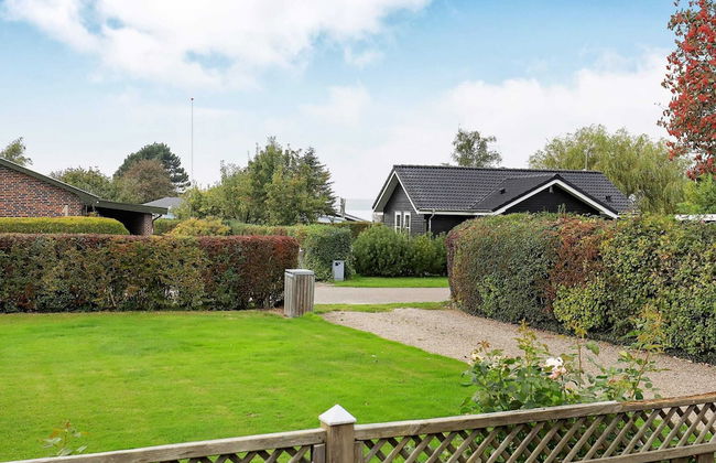 Chic Holiday Home in Syddanmark near Sea - Foto 16