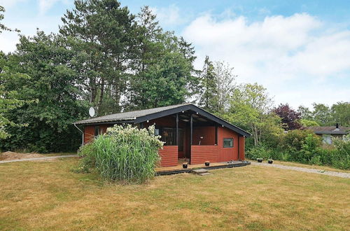 Photo 16 - Cozy Holiday Home in Stubbekøbing near Beach