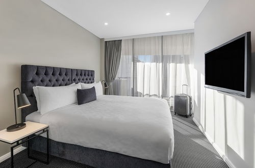 Photo 10 - Meriton Suites Kent Street, Sydney