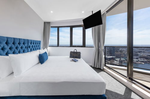 Foto 17 - Meriton Suites Kent Street, Sydney