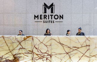 Photo 3 - Meriton Suites Kent Street, Sydney