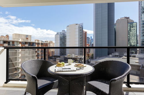 Foto 66 - Meriton Suites Kent Street, Sydney