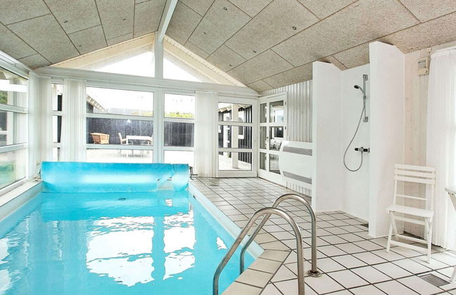 10 Person Holiday Home in Lokken - Foto 3