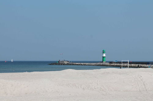 Photo 19 - Quaint Holiday Home in Diedrichshagen near Sea Beach