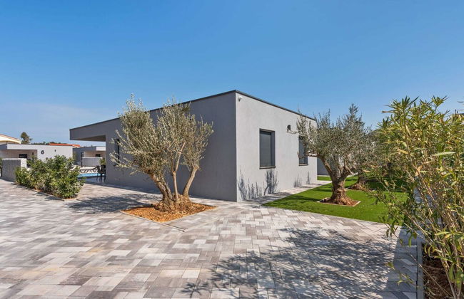 Holiday Home on Vir With Pool & Wellness - Foto 20