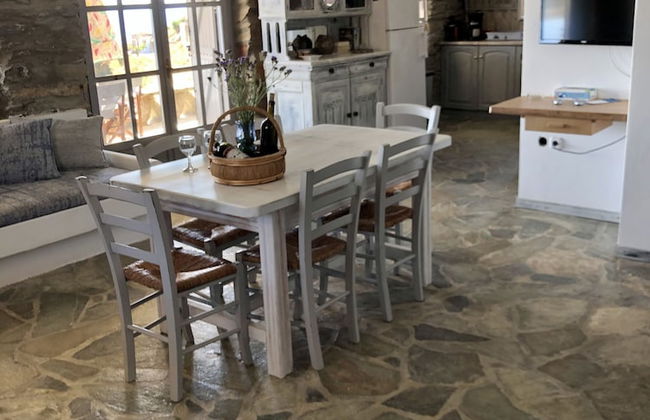 The Traditional Stone Villa - Foto 18