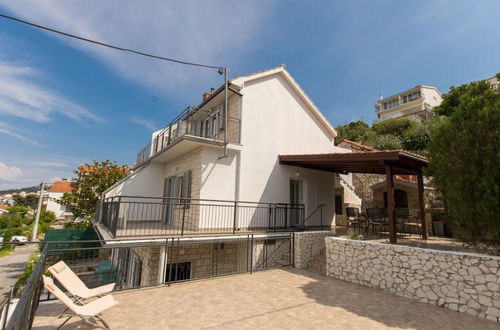 Photo 33 - Quaint Holiday Home in Mastrinka With Balcony