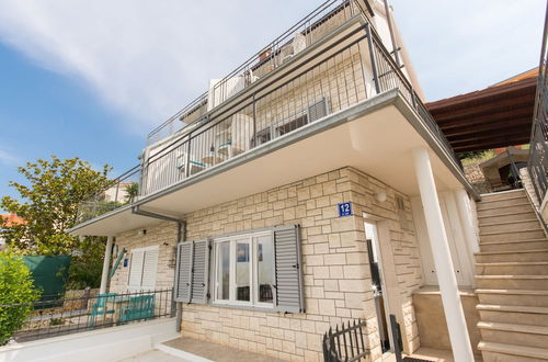 Photo 2 - Quaint Holiday Home in Mastrinka With Balcony