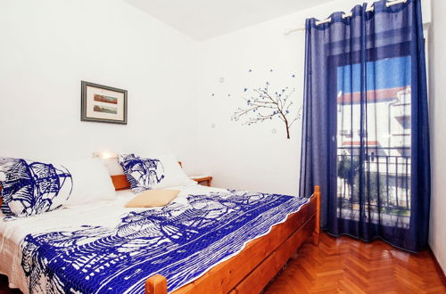 Photo 4 - Spacious First Floor Accomodation With 2 Apartments, Near the Beach