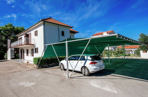 Photo 27 - Spacious First Floor Accomodation With 2 Apartments, Near the Beach