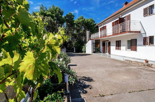 Photo 27 - Modern Apartment in Dalmatia With Terrace