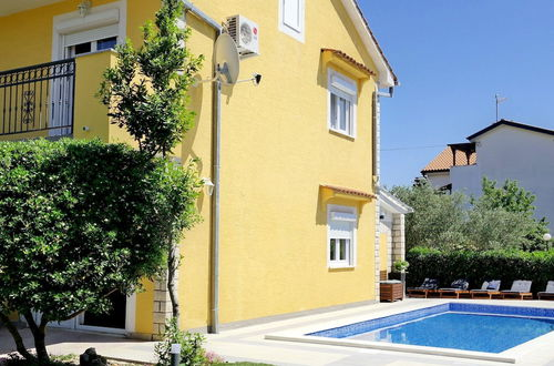 Photo 39 - Spacious House Apartment With Terrace, Near the Beach