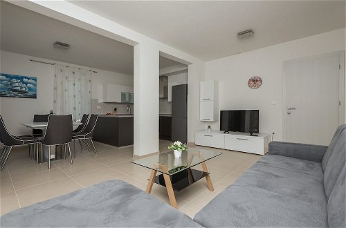 Photo 50 - Apartments Mladen