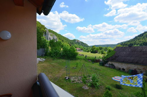 Photo 19 - Homely Apartment with BBQ in Riedenburg Prunn near Forest