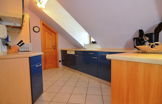 Homely Apartment with BBQ in Riedenburg Prunn near Forest - Foto 4