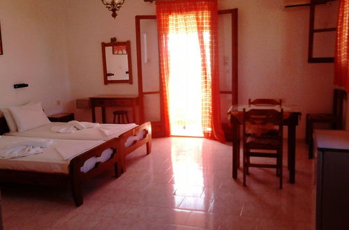 Photo 3 - Smaragda Hotel