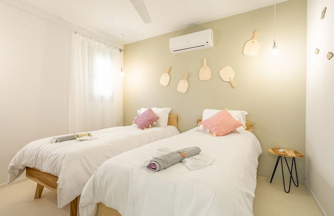 Sea and Sun Luxury Pools' Villas - Photo 14