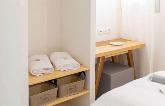 Sea and Sun Luxury Pools' Villas - Photo 53