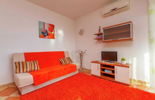 Luring Apartment in Dramalj with Hot Tub - Foto 15