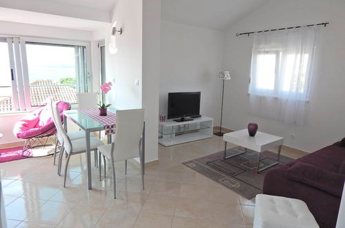 Foto 5 - Beautiful Apartment in Trogir Near Beach