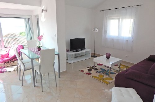 Foto 12 - Beautiful Apartment in Trogir Near Beach