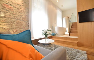 Photo 3 - The Bridge Luxury Apartments