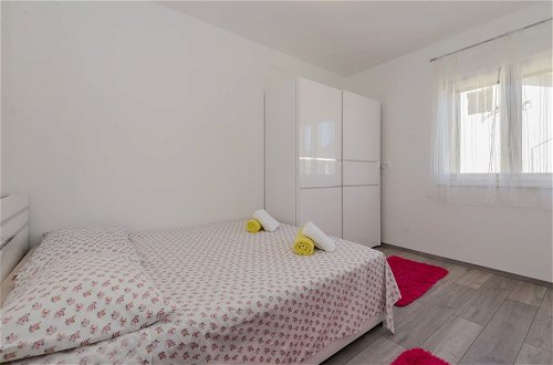 Foto 5 - A2 - Spacious apt W.lodge Just 40m From the Beach