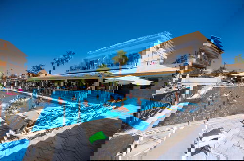 Foto 54 - Kavos Plaza Hotel