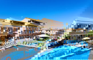 Foto 1 - Kavos Plaza Hotel