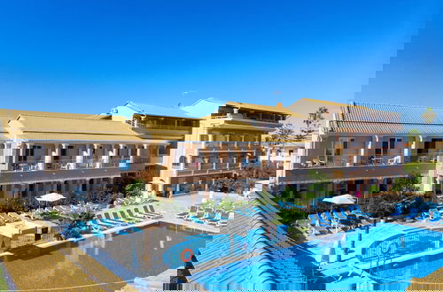 Foto 63 - Kavos Plaza Hotel