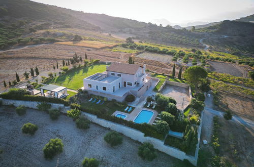 Photo 75 - Luxurious Panoramic View Villa