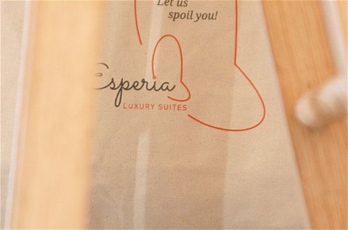Photo 10 - Esperia Luxury Suites