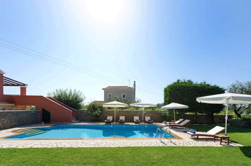 Photo 17 - Luxury Villa Lemonia With Private Pool