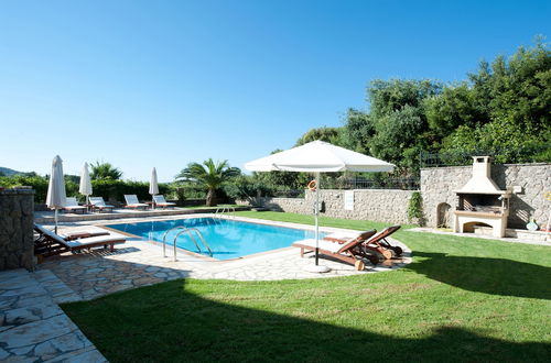 Photo 15 - Luxury Villa Lemonia With Private Pool