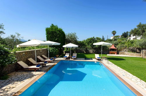 Photo 19 - Luxury Villa Lemonia With Private Pool