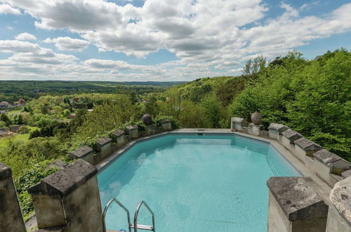 Photo 37 - Impressive Castle in Spa With a Private Swimming Pool