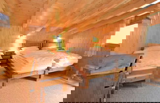 Foto 3 - Luxury Chalet with Hot Tub in La Tzoumaz