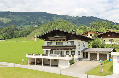 Photo 16 - Beautiful Apartment With Large, Sunny Balcony