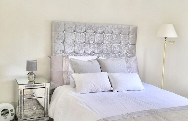 Fascinating & Luxurious Mountain & Pool View Apartment in Porto Banús - Foto 7