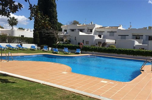 Foto 13 - Fascinating & Luxurious Mountain & Pool View Apartment in Porto Banús