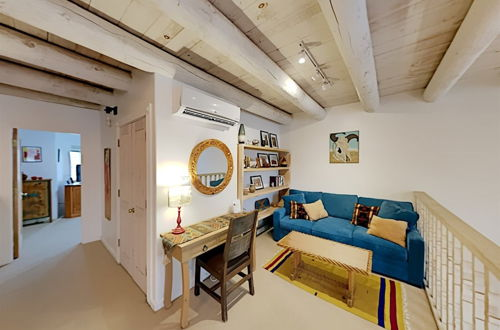 Photo 4 - Casa Monzon - Perfect Location, Bright and Sunny Interior