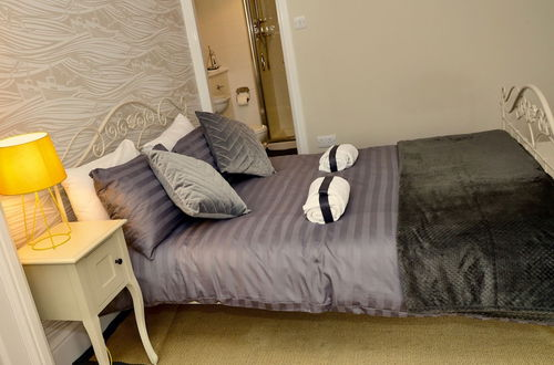 Photo 15 - Rockcliffe Boutique 2-bed Apartment in Whitby