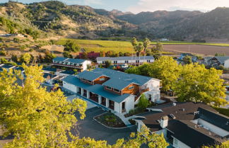 Photo 1 - Calistoga Motor Lodge & Spa, a JdV by Hyatt Hotel