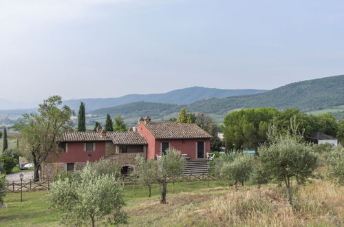 Photo 32 - Agriturismo Le Case Rosse di Montebuono