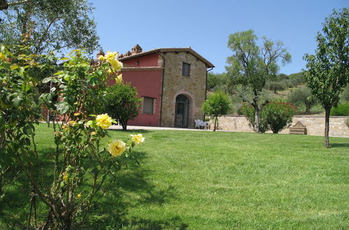 Photo 35 - Agriturismo Le Case Rosse di Montebuono