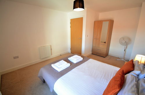 Photo 21 - Kennet House Superior Serviced Apartment