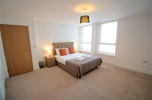 Photo 22 - Kennet House Superior Serviced Apartment
