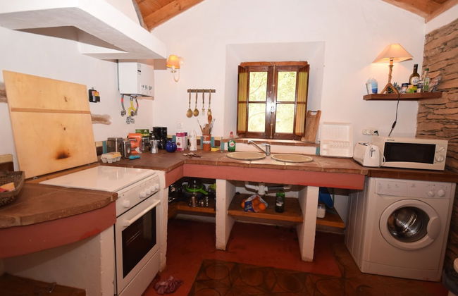 Quiet Cottage in Estate Casas da Cerca near Troviscais - Foto 4